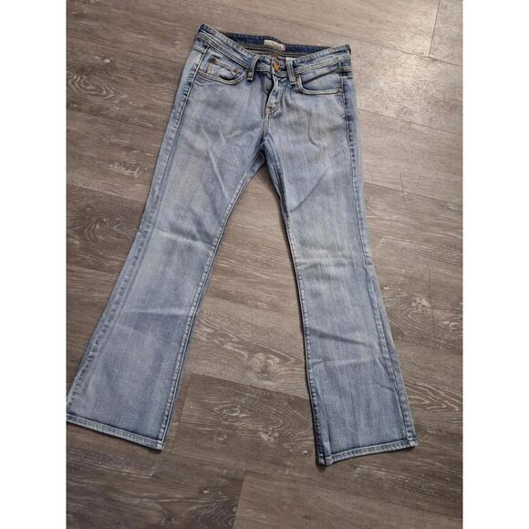 Levi's Denim - Levi's 518 Women's Bootcut Jeans Vintage, Super Low, Size 7, Light Wash